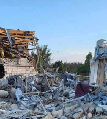 Авіабомба вдарила в будинок на Харківщині: загинула жінка, поранено чоловіка