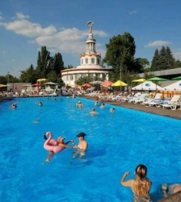 А киевляне знают? Руководство ВДНХ за 4,5 млн грн заказала себе рекламу в фейсбуках и тиктоках