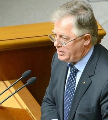 СБУ сообщила о подозрении экс-лидеру коммунистов Симоненко: во время оккупации Киевщины он скрылся в РФ сопровождении спецназа