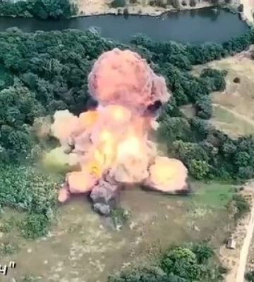 Украинские воины успешно атаковали позицию вражеских РСЗО БМ-21 &quot;Град&quot; вблизи Ясиноватой. ВИДЕО беспилотника