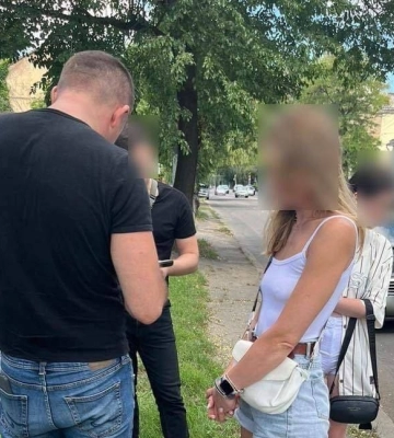 СБУ повідомила про підозру одеситці, яка передавала окупантам інформацію про українських військових