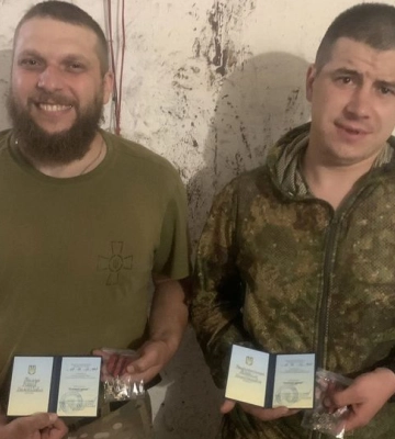 Двоє військовослужбовців з Луцького району отримали почесну нагороду від Залужного