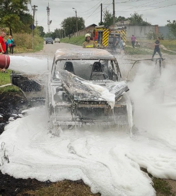 На Миколаївщині під час руху загорівся автомобіль