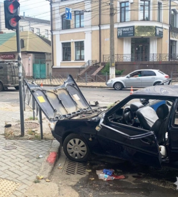 В ДТП в Миколаєві постраждали шестеро осіб