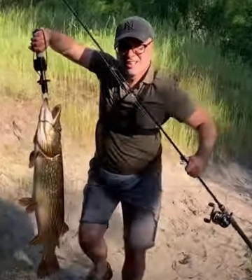 У Дніпрі рибалки хваляться вражаючими уловами