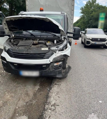 Аварія на дорозі Тернопіль-Львів: працюють патрульні та медики