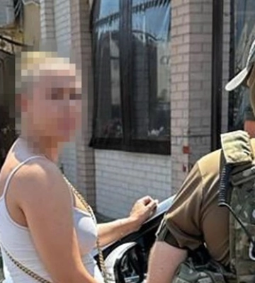 Разоблачена почитательница &quot;русского мира&quot;, создавшая канал для выезда уклонистов