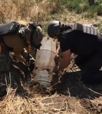 На Херсонщині в полі вибухотехніки виявили та знешкодили російську ракету &quot;Точка-У&quot;