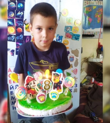 Російський &quot;Кинджал&quot; вбив 8-річного хлопчика на Прикарпатті: дитину не змогли врятувати