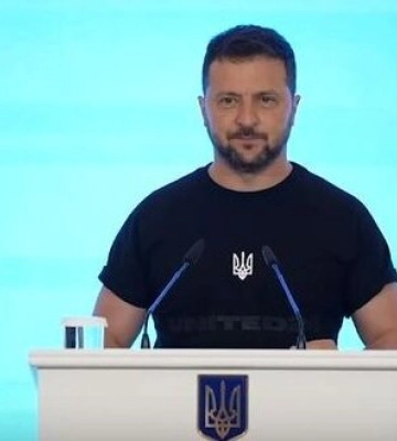 Украина перехватила и сохраняет инициативу в войне, - Зеленский