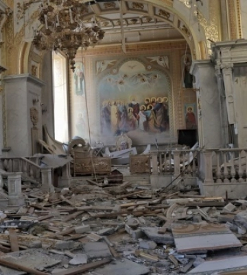 Уряд Італії допоможе відновити собор в Одесі, у який росіяни вдарили ракетою