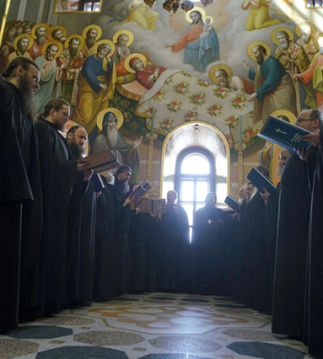 РПЦ дала інструкцію монахам, яких виселяють з Лаври у Києві