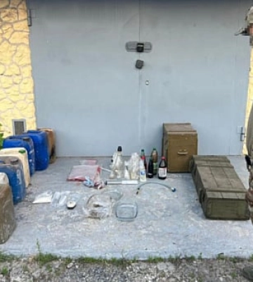 СБУ викрила наркоторговців, які завозили в Україну екстазі під виглядом імпортних солодощів