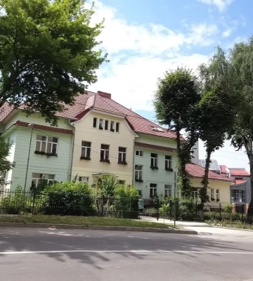 На ремонт зруйнованої росіянами львівської школи виділили 500 тисяч гривень