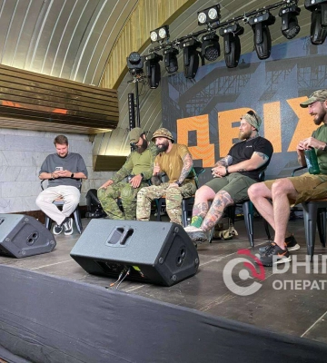 Провокационные вопросы и честные ответы: в Днепре прошел "Движ" от бойцов 3-й ОШБр