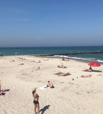 В Одесі офіційно відкрили пляжі для купання: список і графік