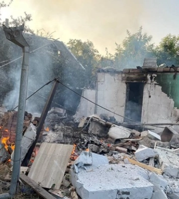 Росіяни вдарили по Оріхову. Загинув поліцейський, поранених понад 10