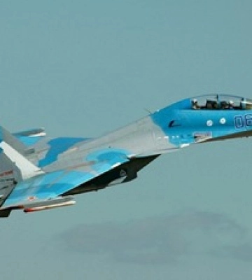 &quot;З днем ВПС&quot;: у Росії розбився літак СУ-30 з екіпажем, відео