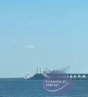 &quot;Хлопок&quot; в районе Крымского моста: аксенов уверяет, что мост не поврежден