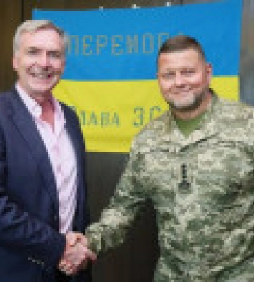 Залужный встретился с начальником Штаба обороны Великобритании: о чем общались