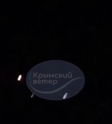 Вночі 17 дронів атакували логістичну базу ворога біля Євпаторії. Попередньо, десятки ліквідованих і поранених окупантів та безліч пошкодженої техніки, - джерело