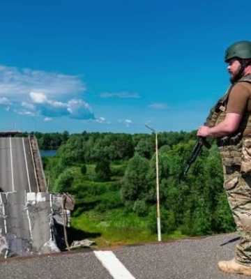 Українські захисники вступили в бій з російськими диверсантами на північному кордоні - Наєв