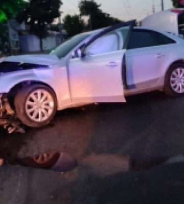 Сильно пошкоджені автомобілі: на вулиці Глушець у Луцьку сталася аварія