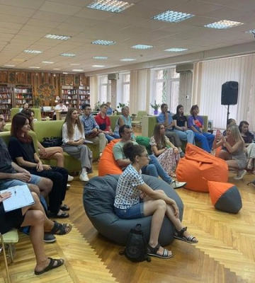 Творчість об’єднує: в бібліотеці імені М.Л. Кропивницького пройшов квартирник