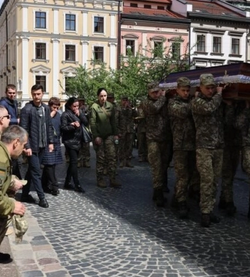 Львів провів в останню путь захисника України (ФОТО)