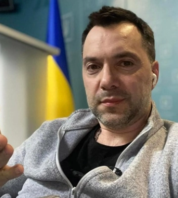 Арестович оскандалився заявами про українців