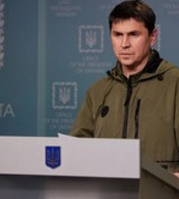 У Зеленского прокомментировали предупредительный огонь россиян по судну у порта Измаила