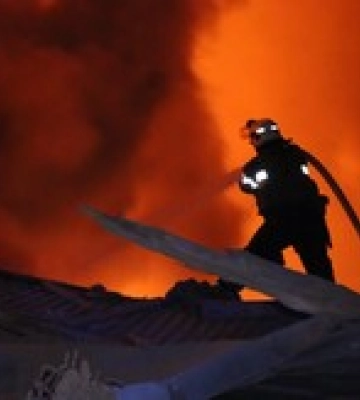 В Одесі внаслідок ворожої атаки сталось кілька пожеж