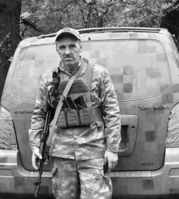 Штаб-сержанту, командиру стрілецького відділення Віктору Куцькому сьогодні віддають останні військові почесті
