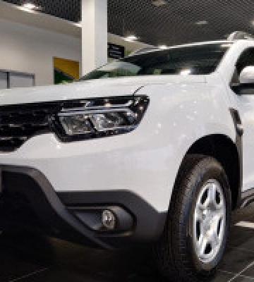 Автопарк київських поліцейських поповнять чотирма Renault Duster