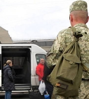 На Волині водій маршрутки нахамив військовому. Його обіцяють покарати, а перевізника - перевірять