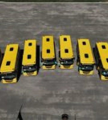 Громадам Київщини передали партію шкільних автобусів українського виробництва