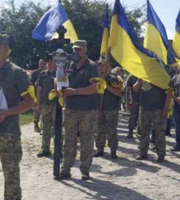 На Бердичевщине провели в последний путь мужественного воина Игоря Гусара