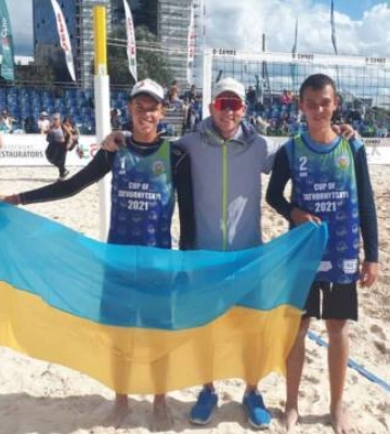 Кропивницький спортсмен зайняв перше місце на змаганнях з пляжного волейболу в Латвії