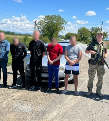 На Буковині і Закарпатті затримали 84 уклоністів за вихідні