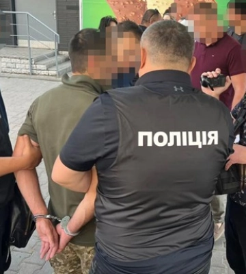 На Хмельниччині військовий ТЦК налагодив схему оформлення фіктивних довідок про непридатність до служби