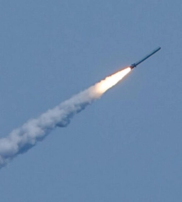 Ракети з Луцька змінили курс на Львів: потужні вибухи