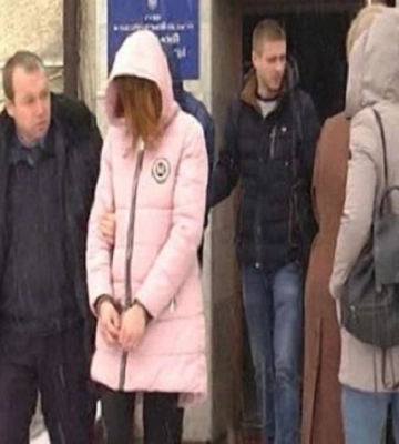 Підліткам із Закарпаття винесли вирок за жорстоке вбивство власної матері