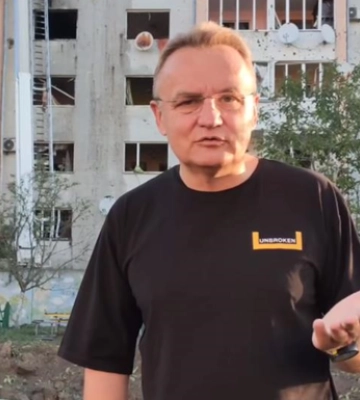 Во Львове ракета прилетела во двор детского сада - Садовый