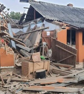 На Прикарпатье работала ПВО, обломки упали на частный двор - ОВА