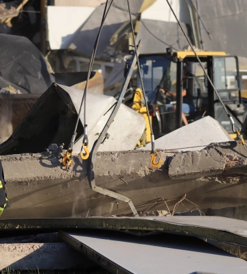 З&amp;#039;явилися фото з місця ракетного обстрілу у Луцьку