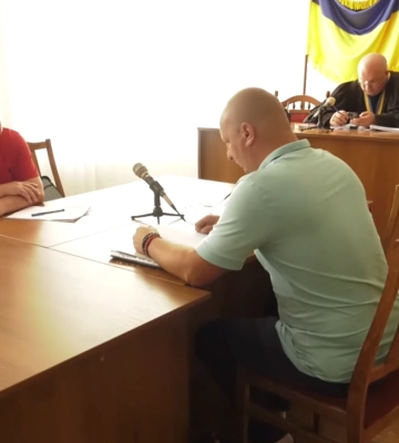 Чотири мільйони майже лежали в кишені: волинський експрокурор відсуджує гроші у держпідприємства