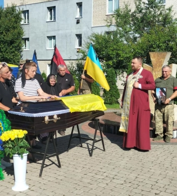У Рожищі попрощалися із Захисником Юрієм Куденчуком