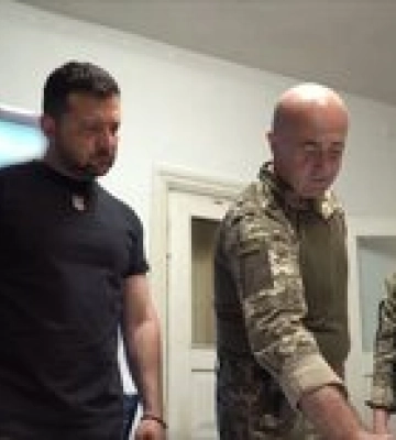 С донецкого фронта Зеленский поехал на запорожский, к бригадам, ведущим наступление: видео