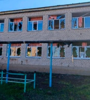 Окупанти обстріляли Запорізький район, постраждали учбові заклади