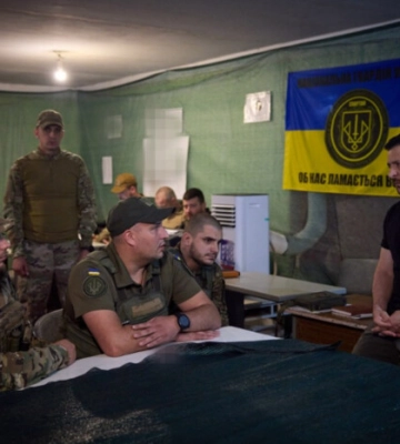 Зеленський відвідав військових, які ведуть наступ на Мелітопольському напрямку